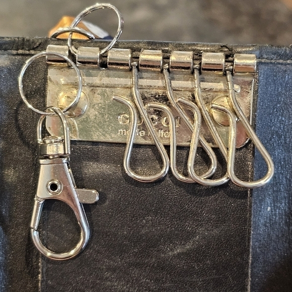 Gucci GG Embossed Monogram Web Key Case/Holder wWristlet, Twilly, & Tassel Added - Picture 6 of 17